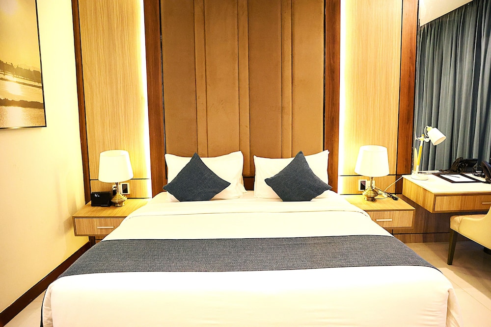 Two Bedroom Pool Villa - Photo 17
