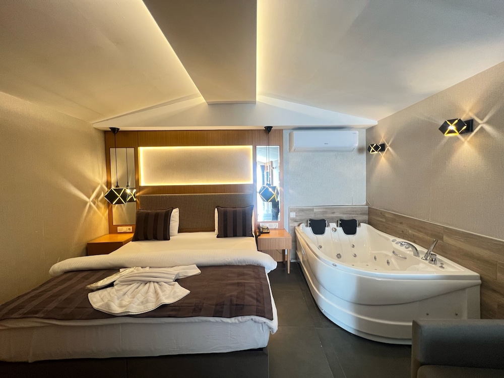 Suite photo 1