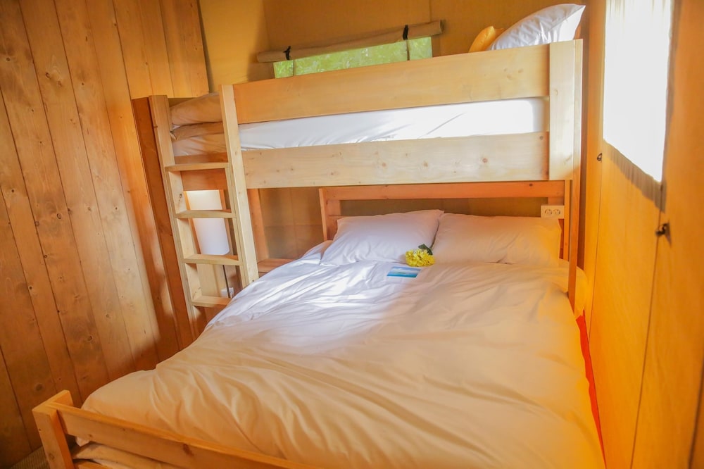 Basic Room, 1 Bedroom (Dokchae camellia glamping family)