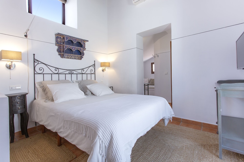 Habitación Doble Superior, con baño privado (HAB 6)