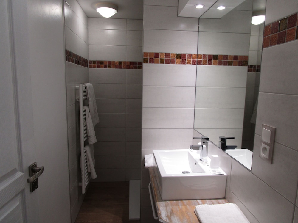 Room (5 persons) photo 2