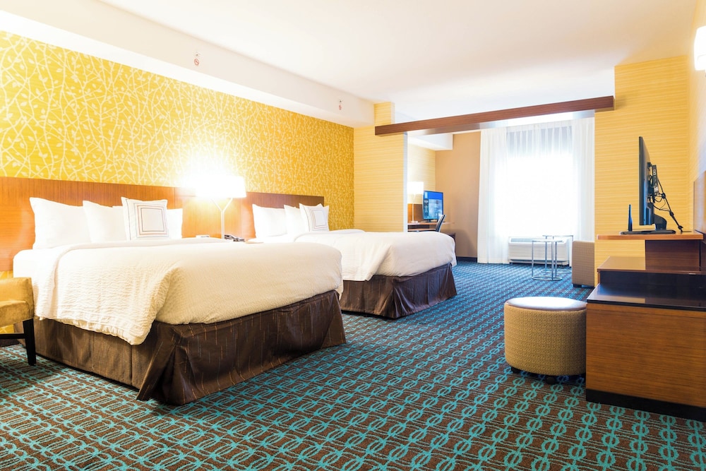 Suite, Multiple Beds (Hearing Accessible) photo 1