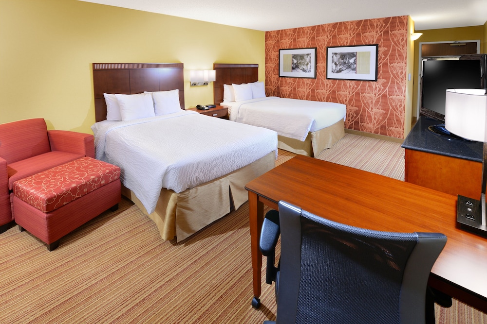 Suite, Multiple Beds photo 2
