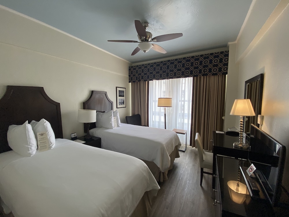 Standard Room, 2 Twin Beds (No Air Conditioning) - Photo 2