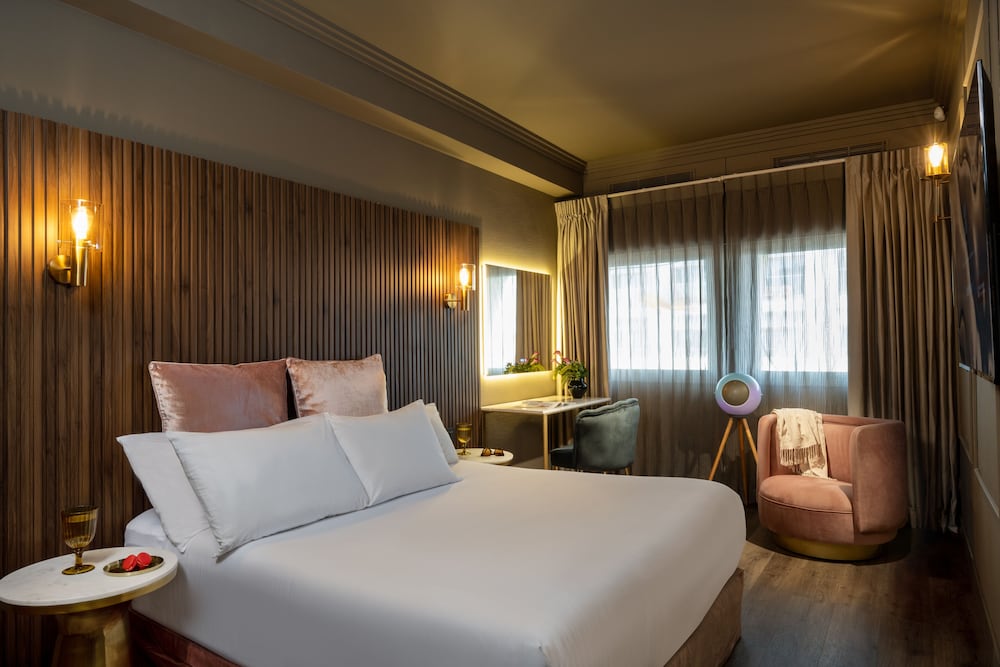 Deluxe Double Room - Photo 5