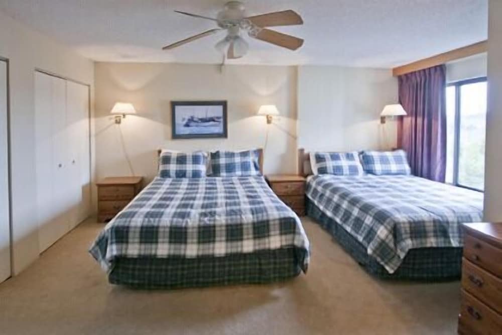 Classic Condo, 2 Bedroom photo 1