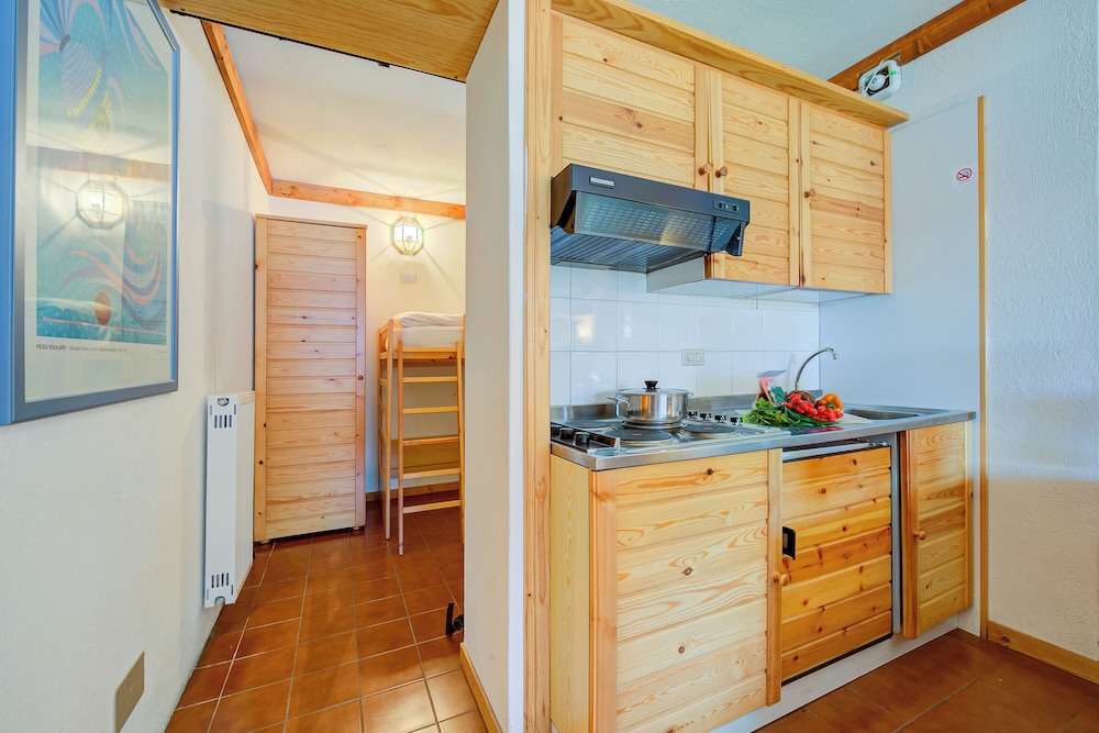 Family Apartment, 1 Bedroom, Mountainside (Abeti A2-03 few min from ski) photo 3