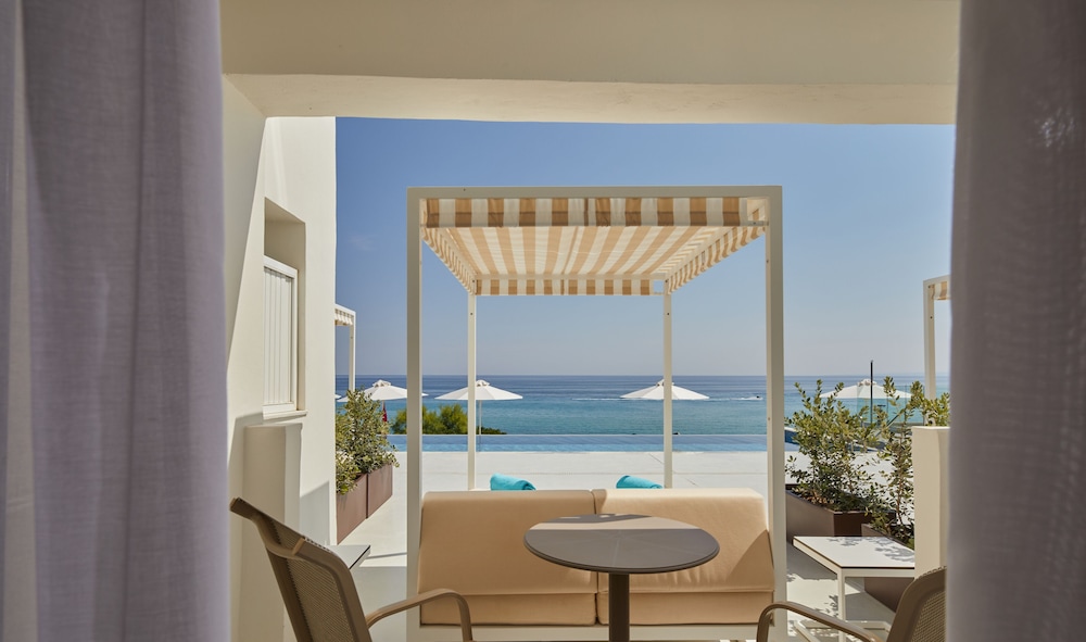 Junior Suite, Balcony, Sea View (2 Adults - Swim up - My Favorite Club) - Photo 3