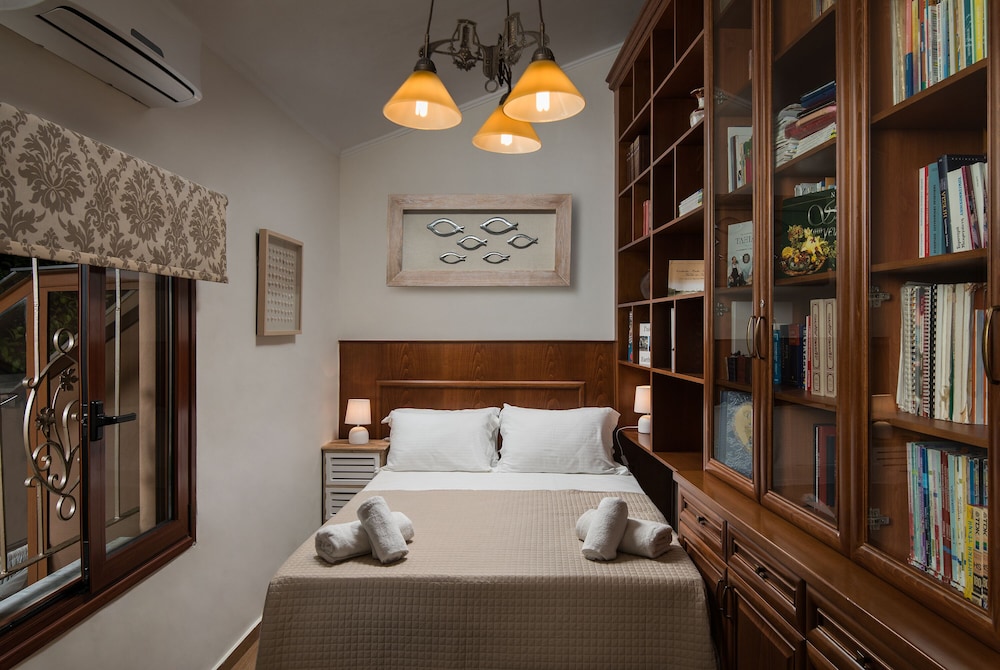 Villa, 6 Bedrooms, Private Pool, Garden View