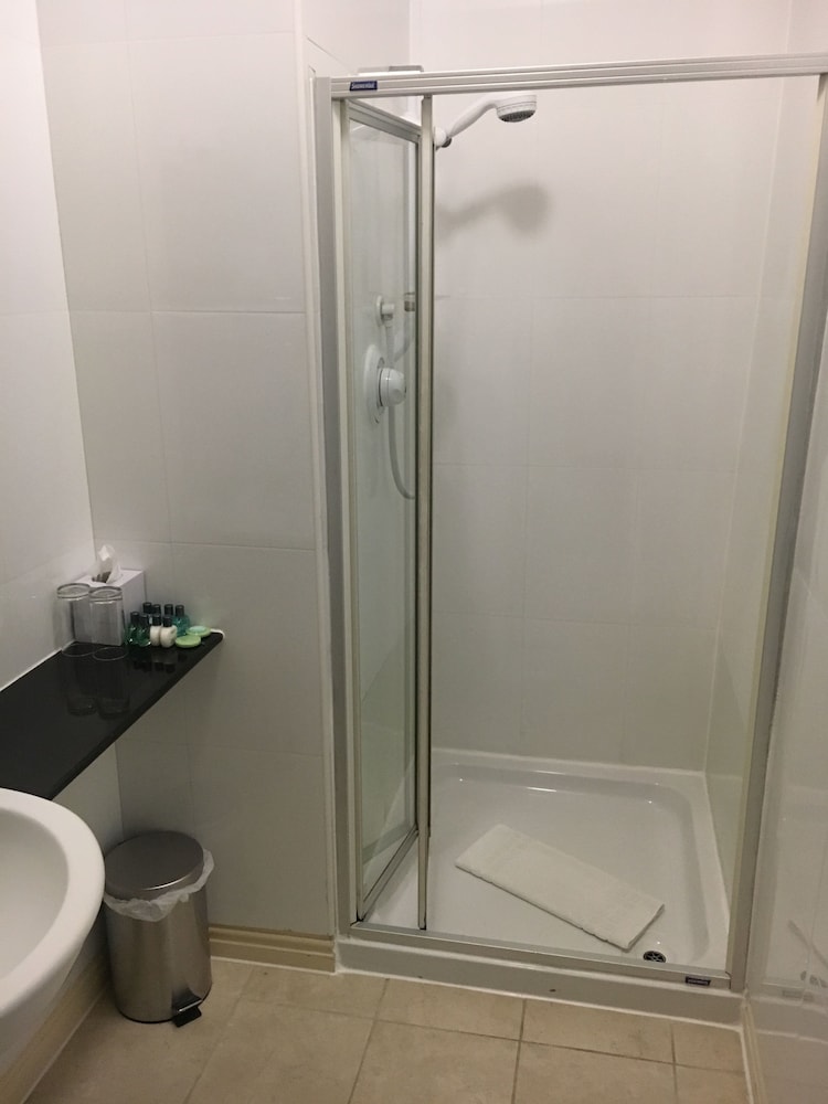 Standard Room, 1 Double Bed, Non Smoking - Photo 5