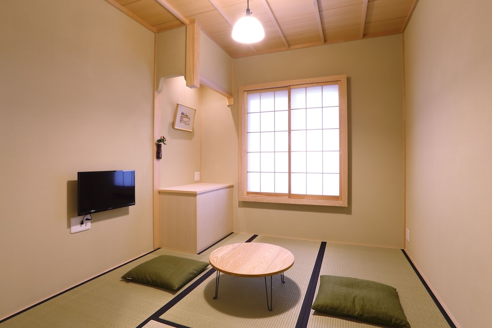 Economy Room photo 2