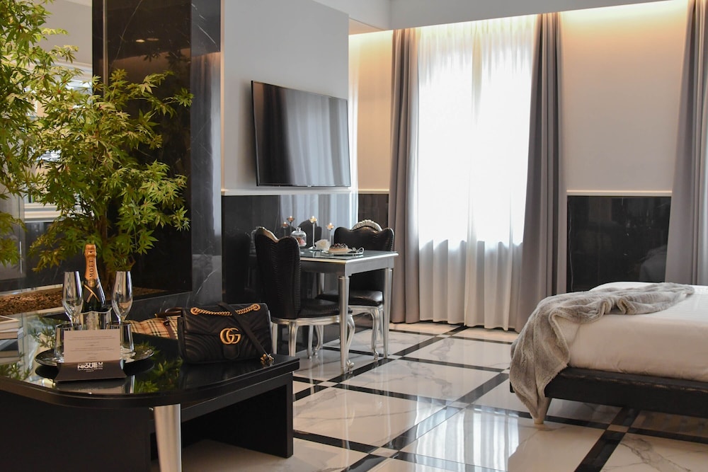 Suite Platinum