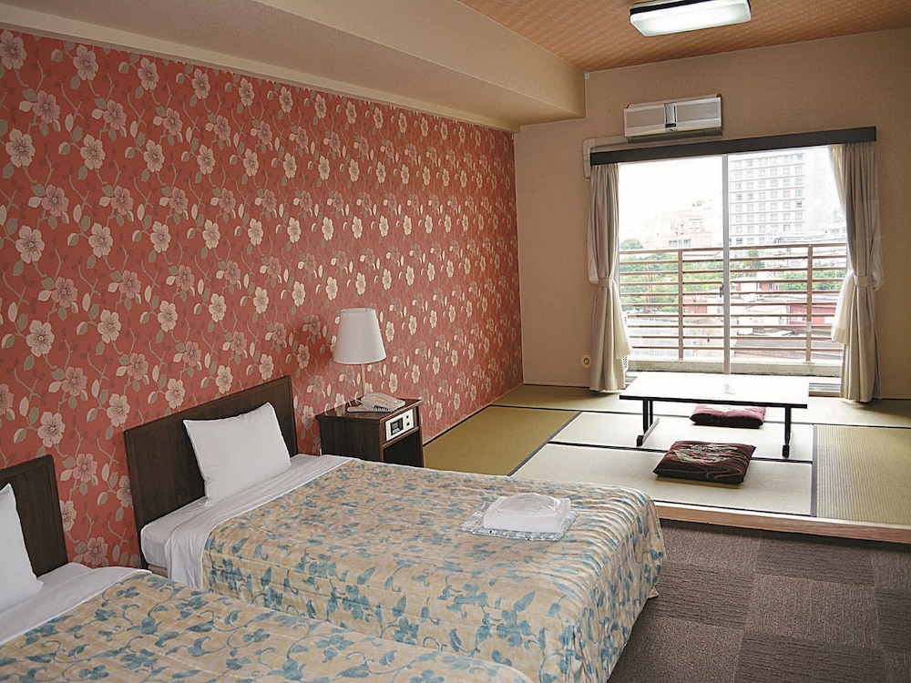 Japanese-Western Room, Semi-Double Bed (For 1 person), Smoking
