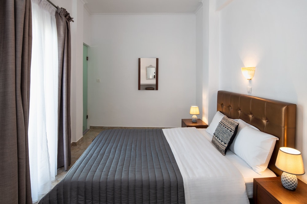 Basic Double Room