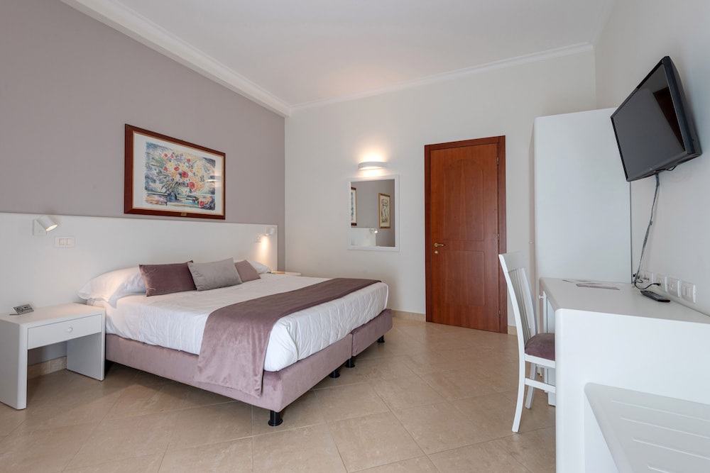 Double Room Single Use photo 3