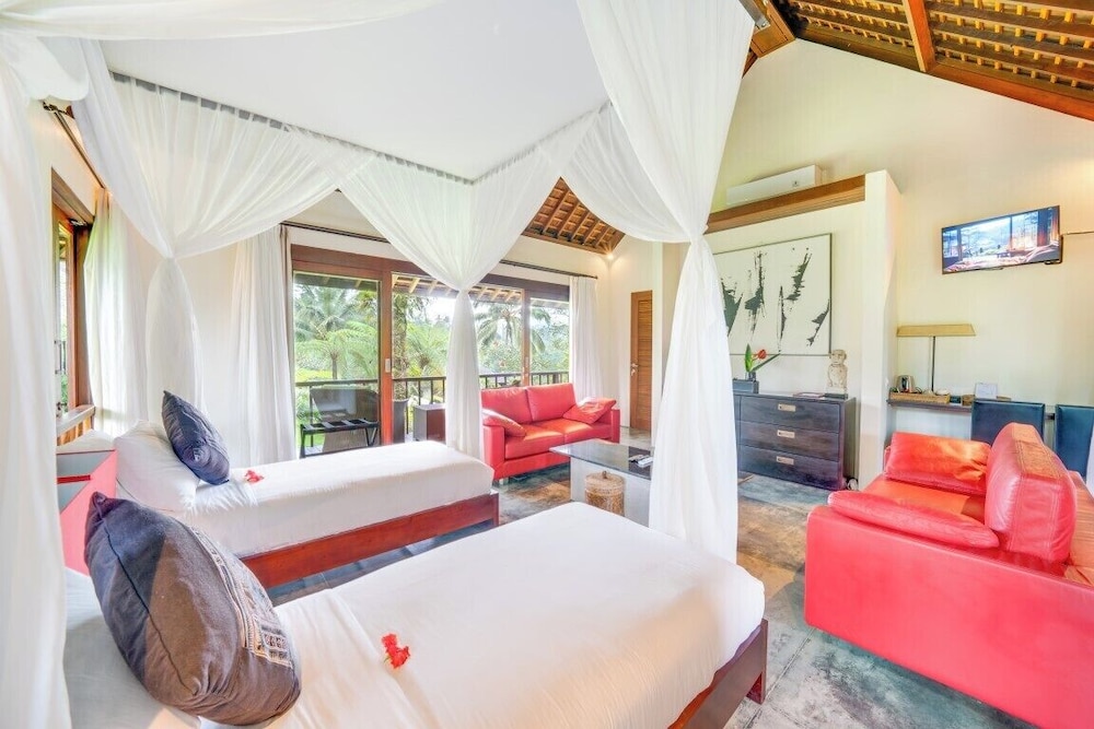 Deluxe Room - Photo 3