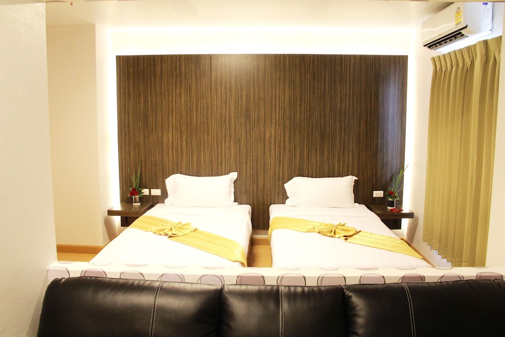 Suite, 1 Bedroom photo 2