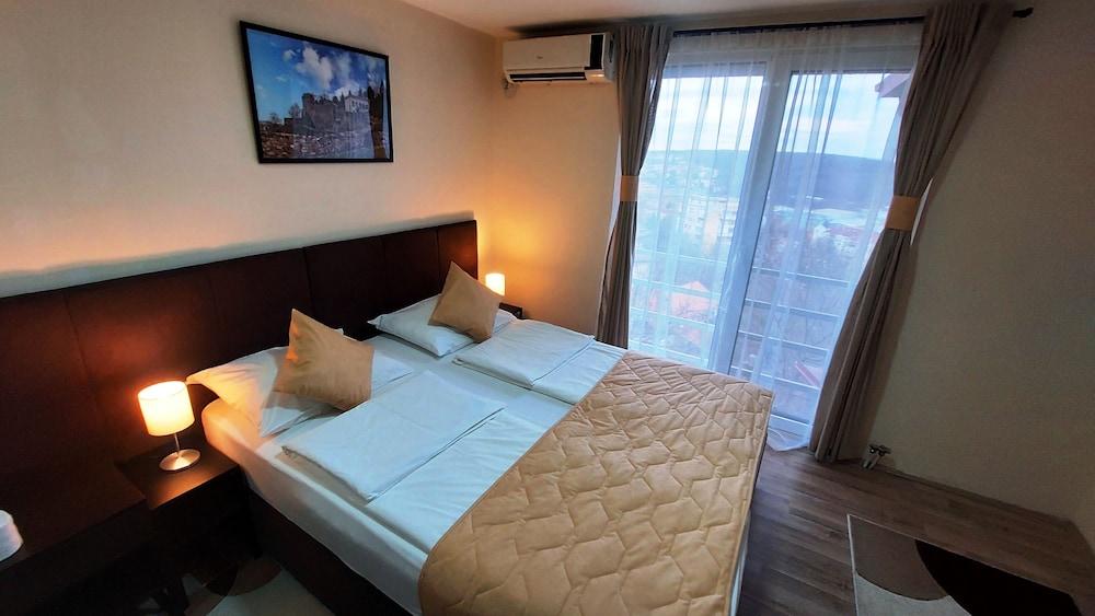 Standard Double Room, 1 Bedroom - Photo 7