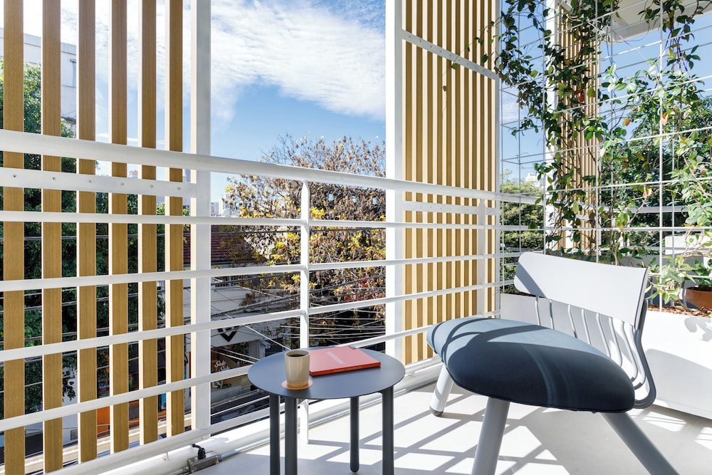 Double Room, Balcony, City View photo 2
