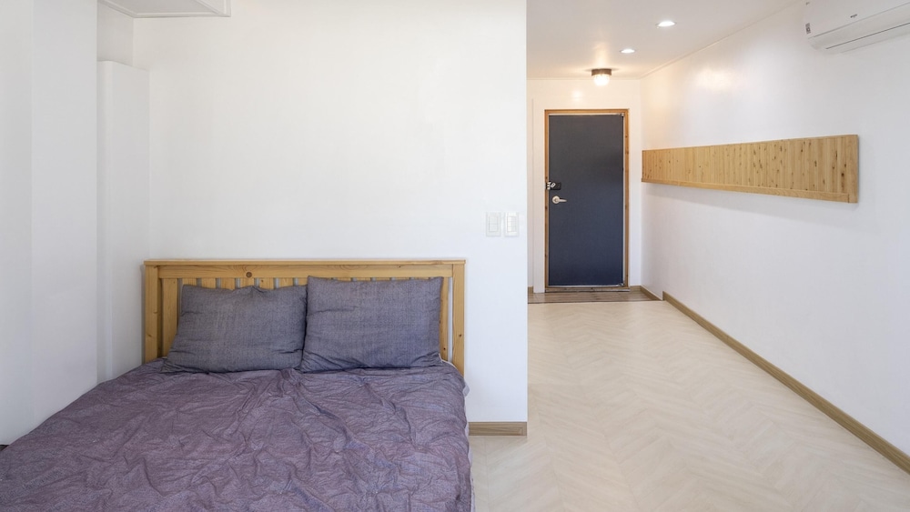 Basic Room, 1 Bedroom (201)