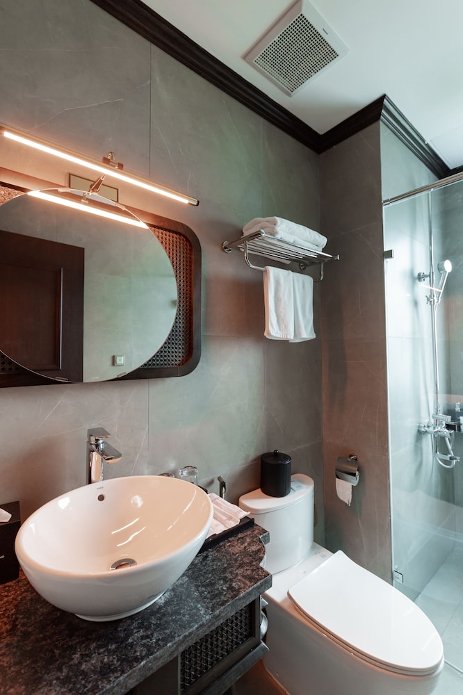 Junior Suite (Indochine Wing) - Photo 8