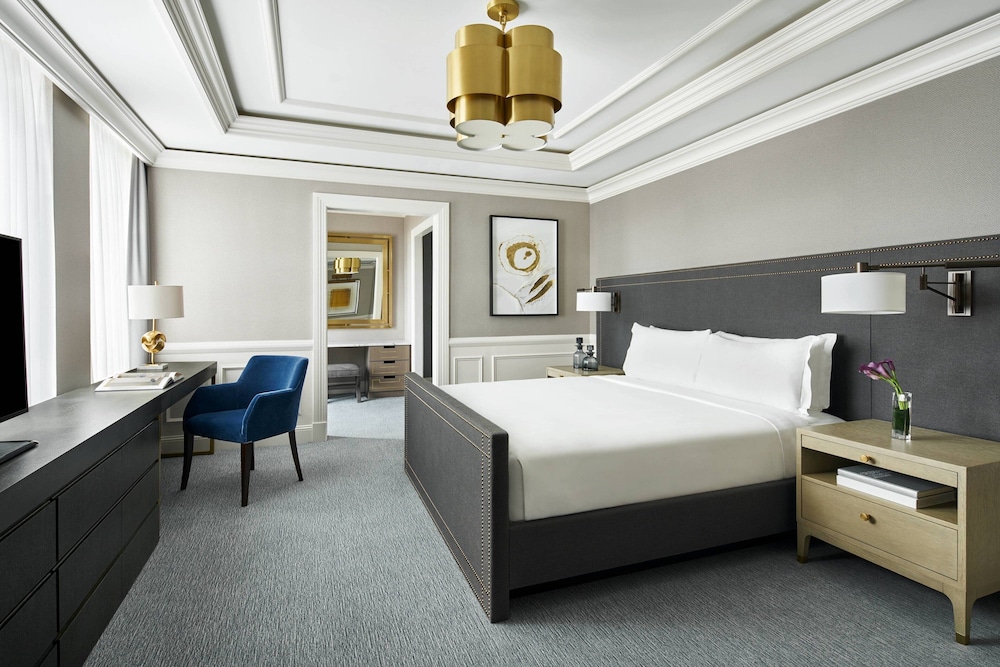 Suite, 1 Bedroom, Balcony thumbnail 6