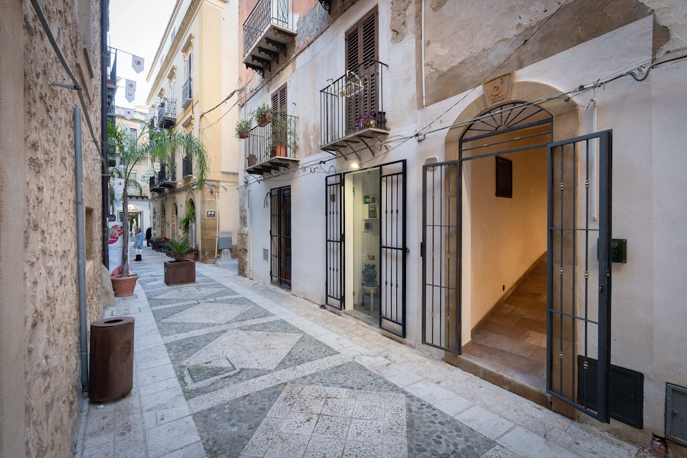 Comfort Double Room, Non Smoking - Photo 8