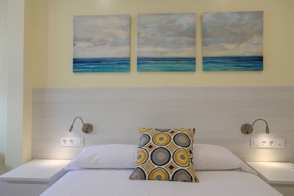 Comfort Penthouse, 2 Bedrooms (1053) photo 2