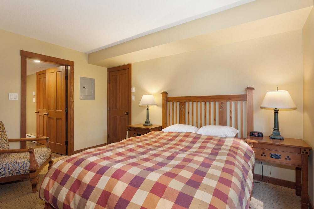 Three Bedroom Unit 402