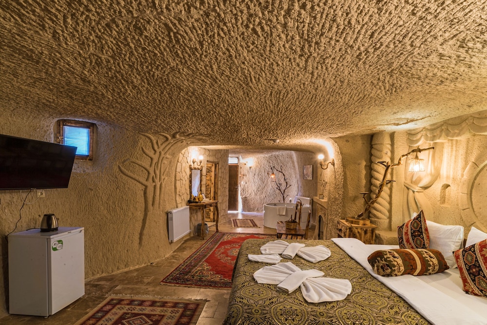 Honeymoon Room (Alesta) - Photo 51