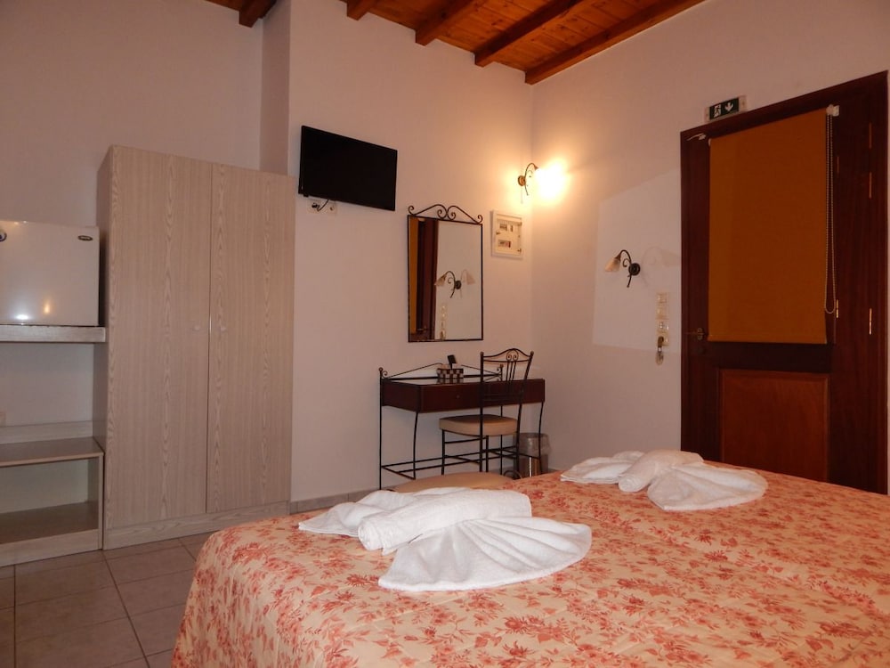 Economy Double Room, Sea View photo 2