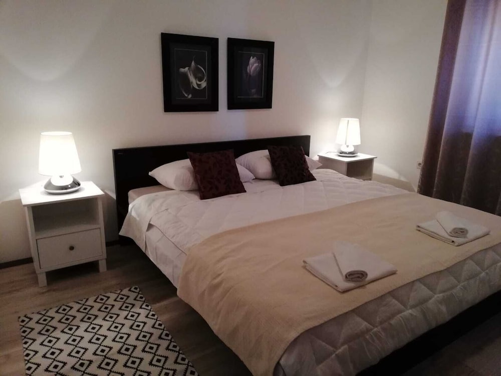 Apartment (Two Bedroom Apartment)