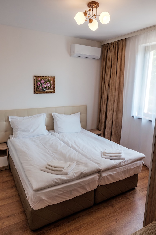 Apartment, 1 Bedroom, Park View photo 3