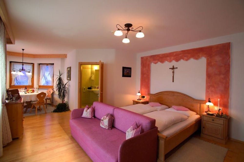 Junior Suite (for Families) - Photo 6