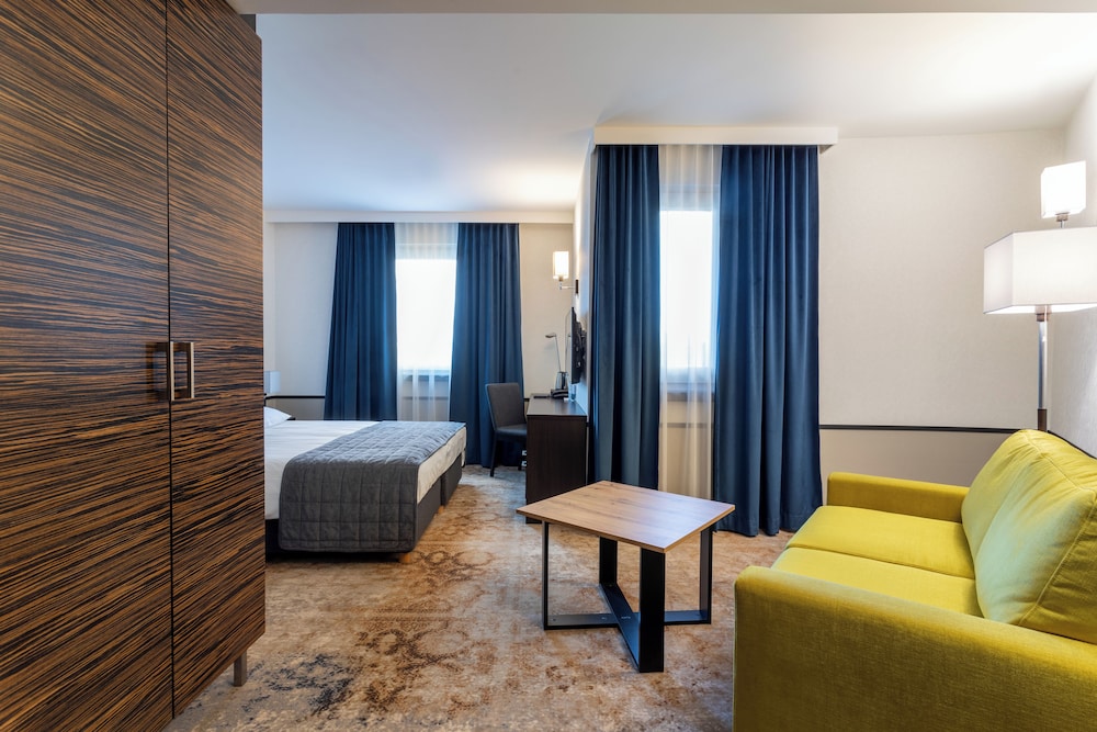 Junior Room