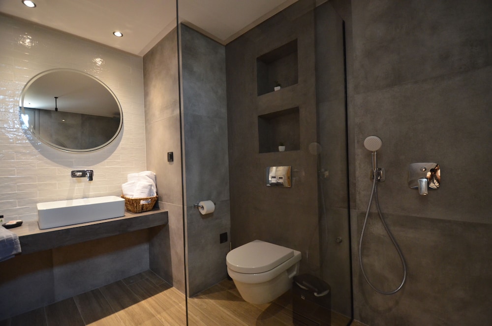 Deluxe Room (Smart Room) - Photo 15