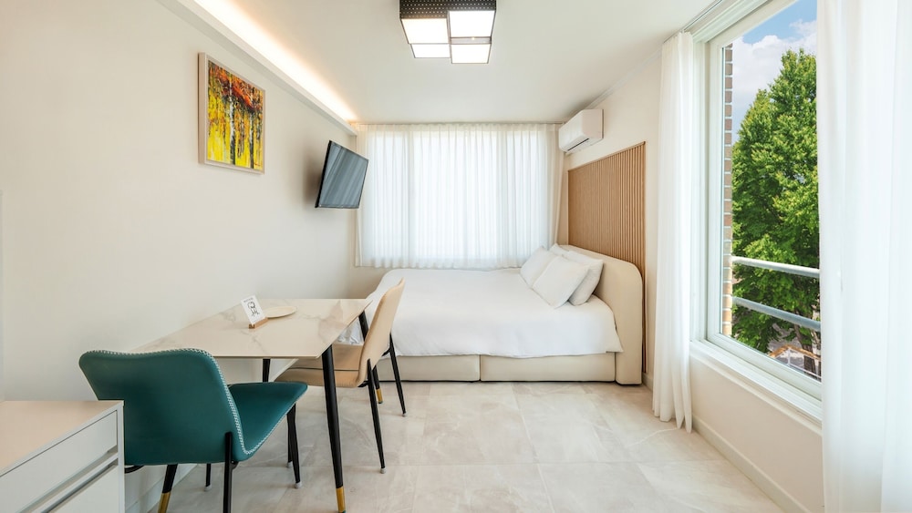 Basic Room, 1 Bedroom (204(Renovated in 2024))