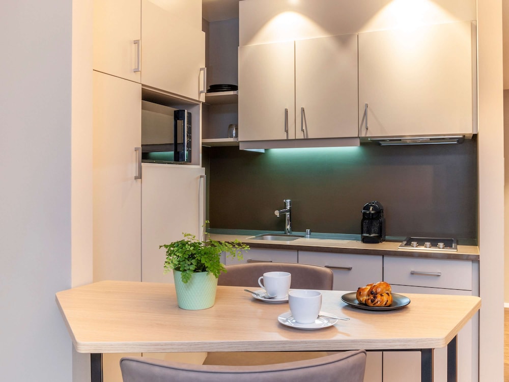 Apartment - Photo 4