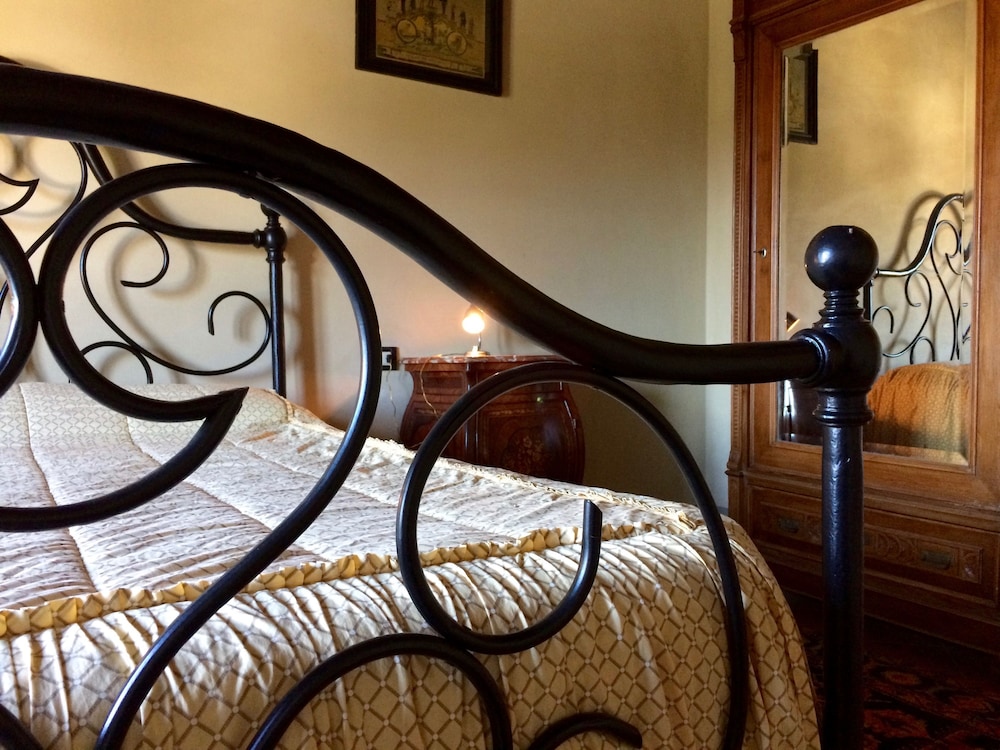 Exclusive Apartment, 2 Bedrooms, Fireplace, Tower photo 2