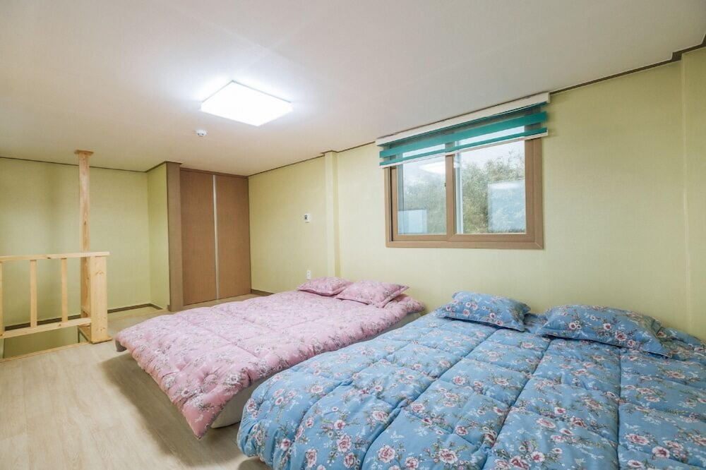 Lanna Riverfront Suite photo 3