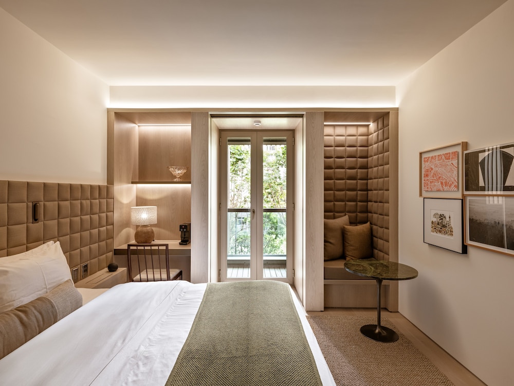 Suite (Non Smoking)