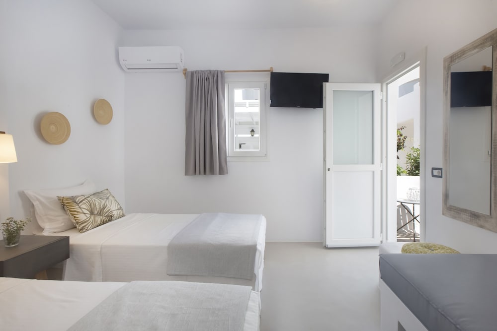 Comfort Apartment, 2 Bedrooms photo 3