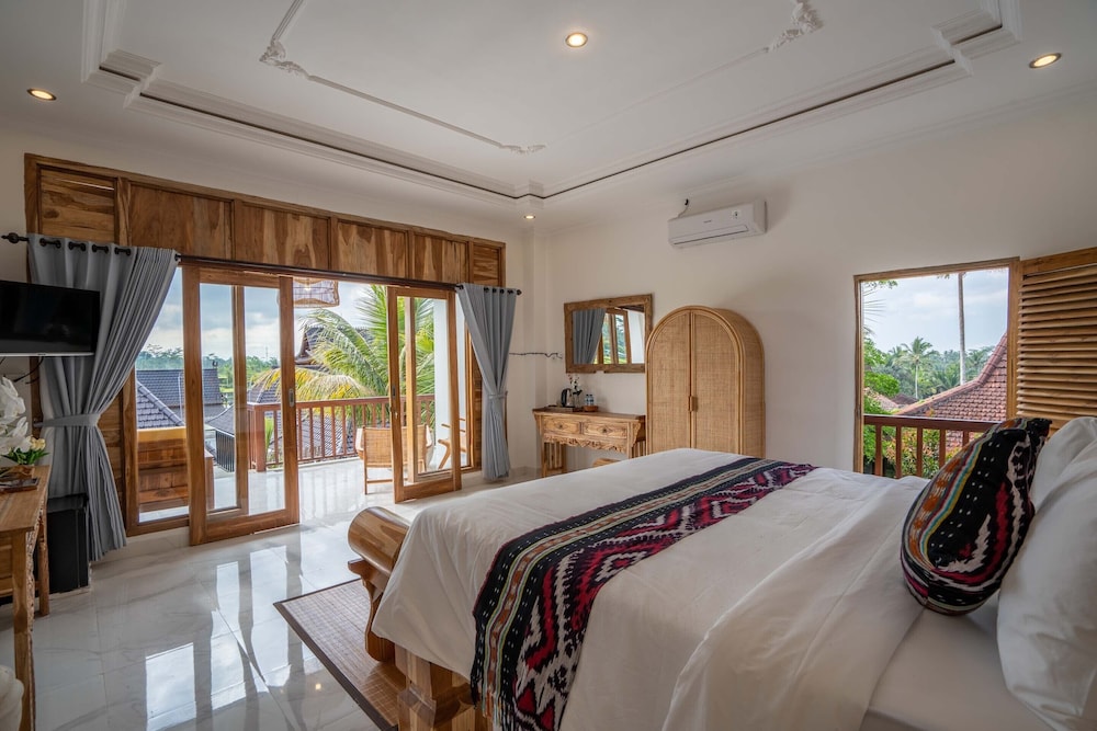 Suite Room with Plunge Pool - Photo 8