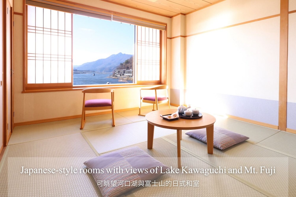 Japanese-style Room thumbnail 5