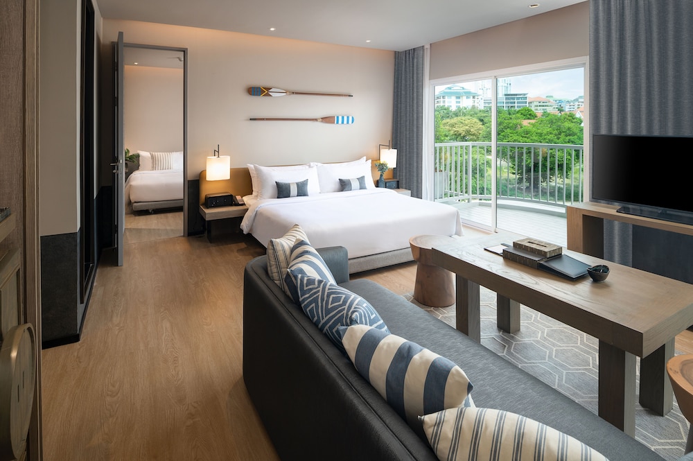 Cross - Elite 2 Bedroom Ocean Suite