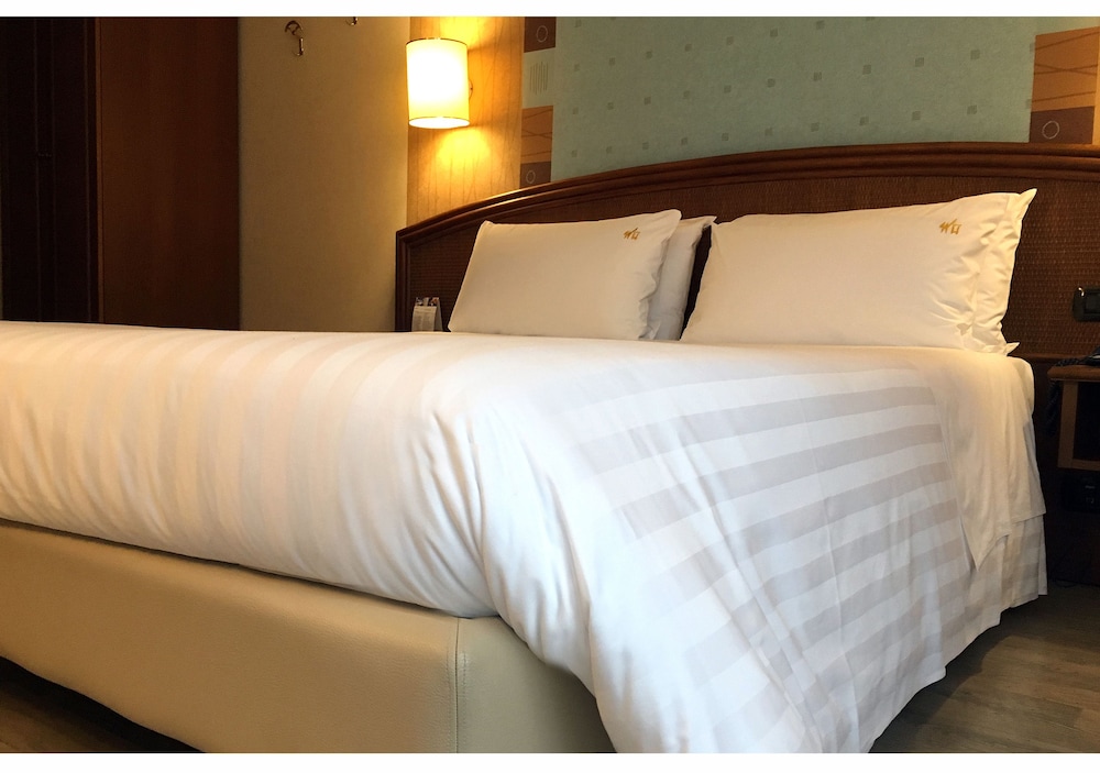 Superior Double Room Single Use photo 2