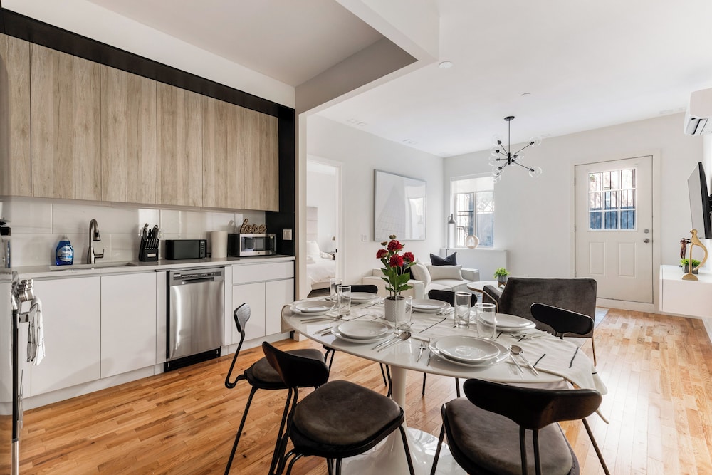Family Apartment, 3 Bedrooms, Kitchen photo 3