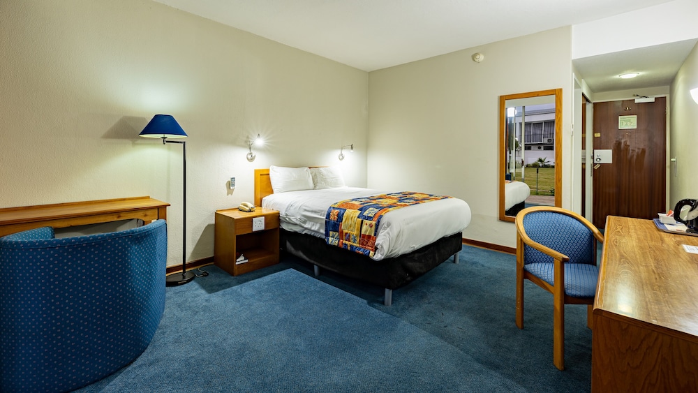 Wheelchair friendly room photo 1