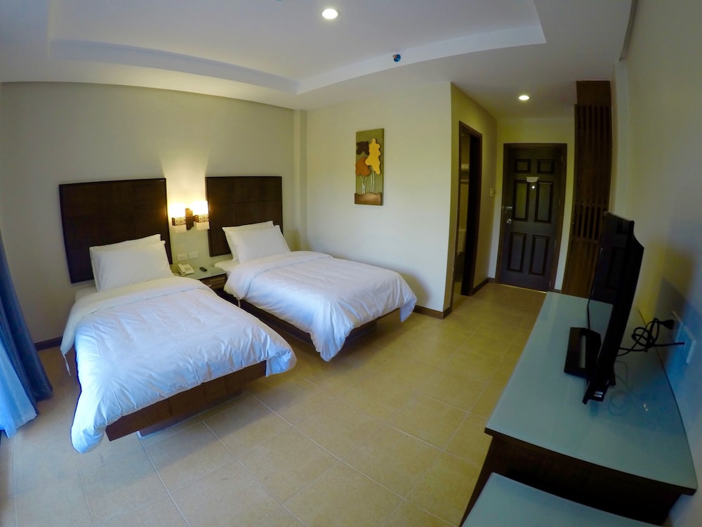 Superior Twin Room, 2 Twin Beds, Non Smoking, Pool View