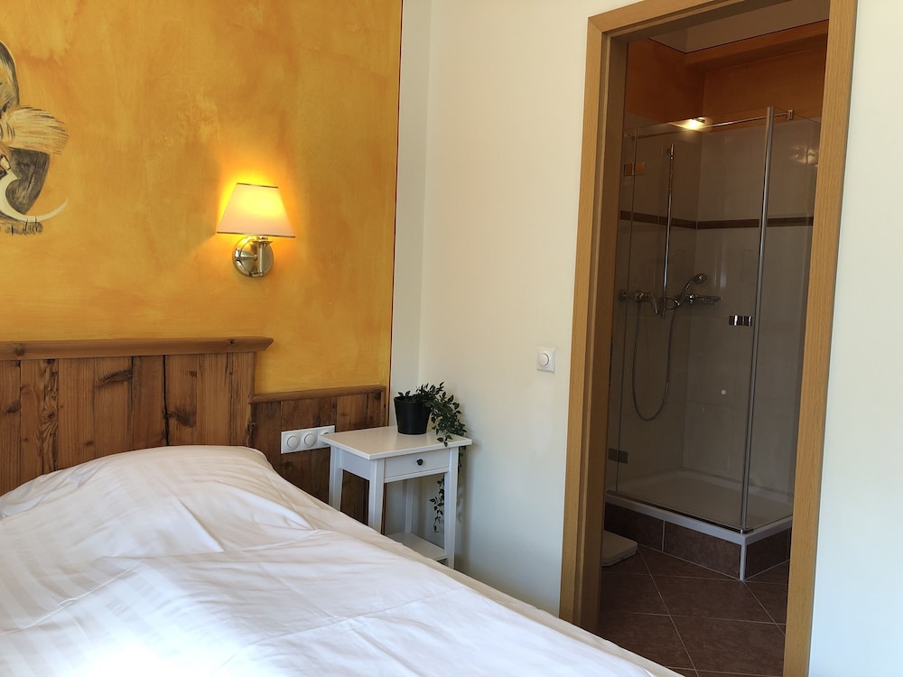 Basic Single Room
